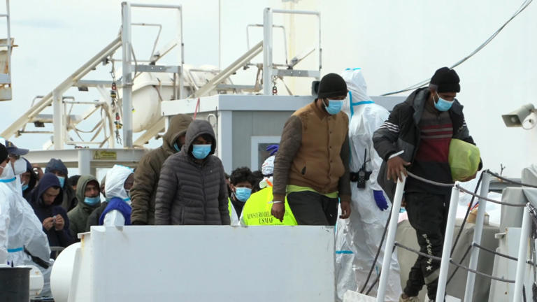Cassazione – Governo dovrà risarcire i migranti della nave Diciotti Meloni – Principio opinabile